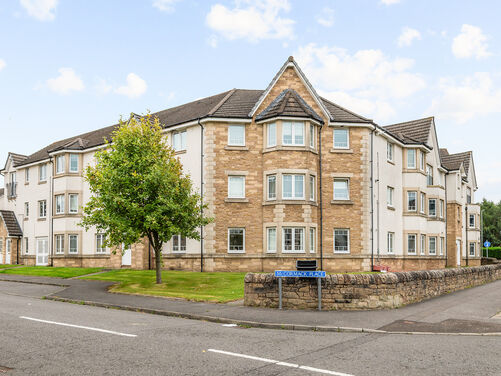 McCormack Place, Larbert, FK5 4TZ