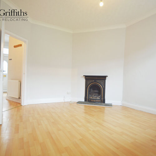 Renting in Cardiff - 3 bedroom Unfurnished House, Grangetown, Cardiff