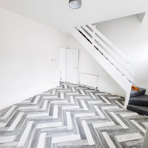 2-Bed House For Rent