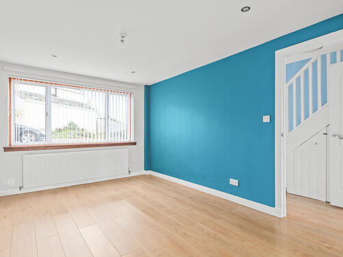 Pirleyhill Gardens, Falkirk, FK1 5NB