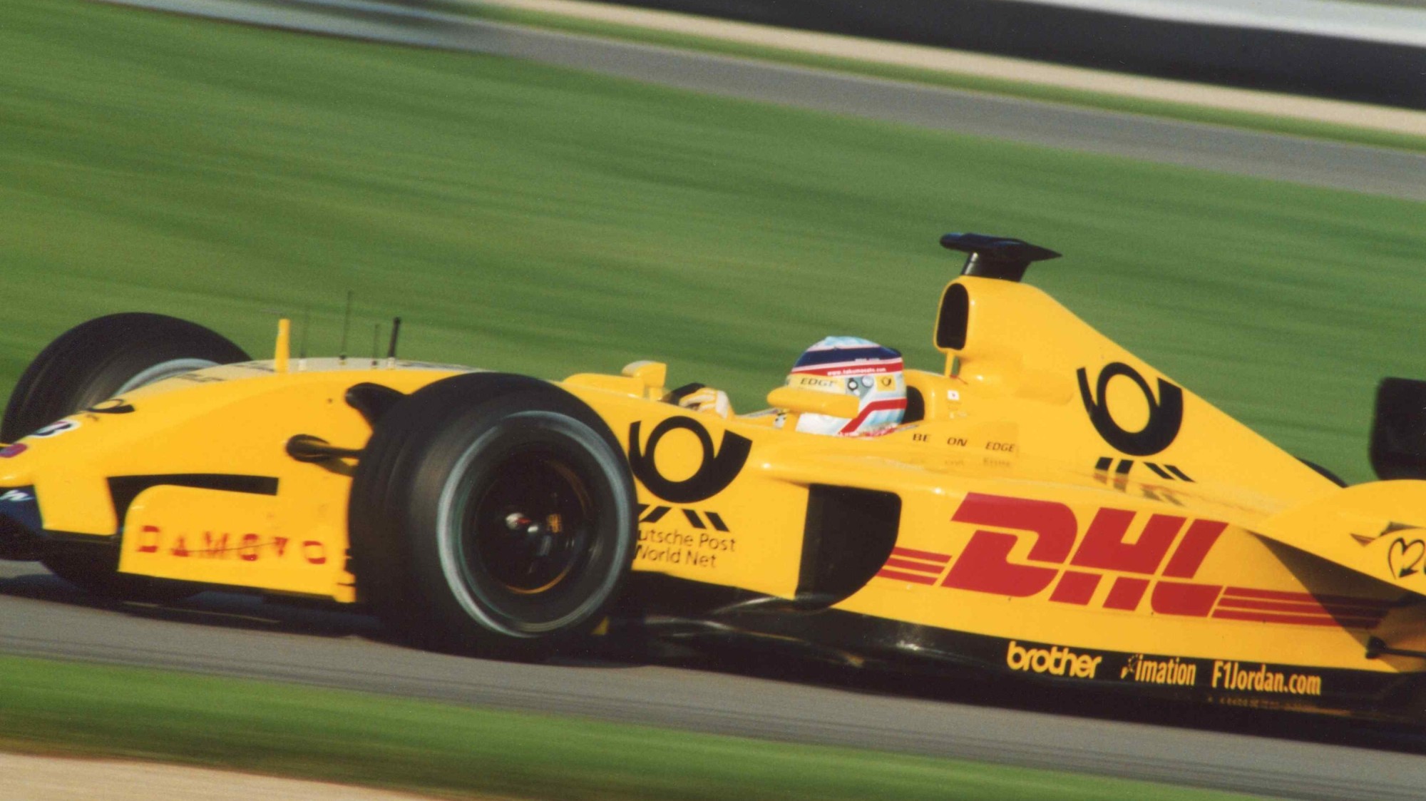 Motorsport Livery Lessons That Shape Vehicle Branding