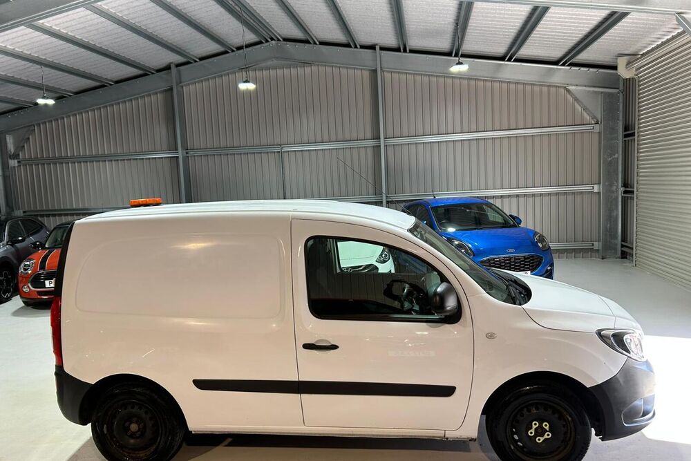 MERCEDES-BENZ CITAN 109CDI VAN