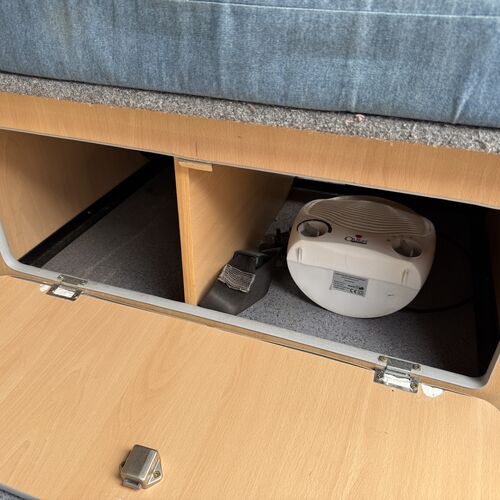 Toyota Granvia Camper Van 2 Berth 3.0TD Automatic 1996 Model