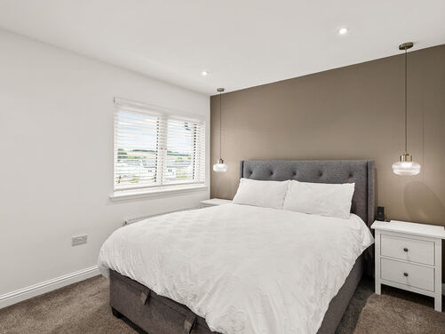 McKenna Avenue, Stoneywood, FK6 5GX
