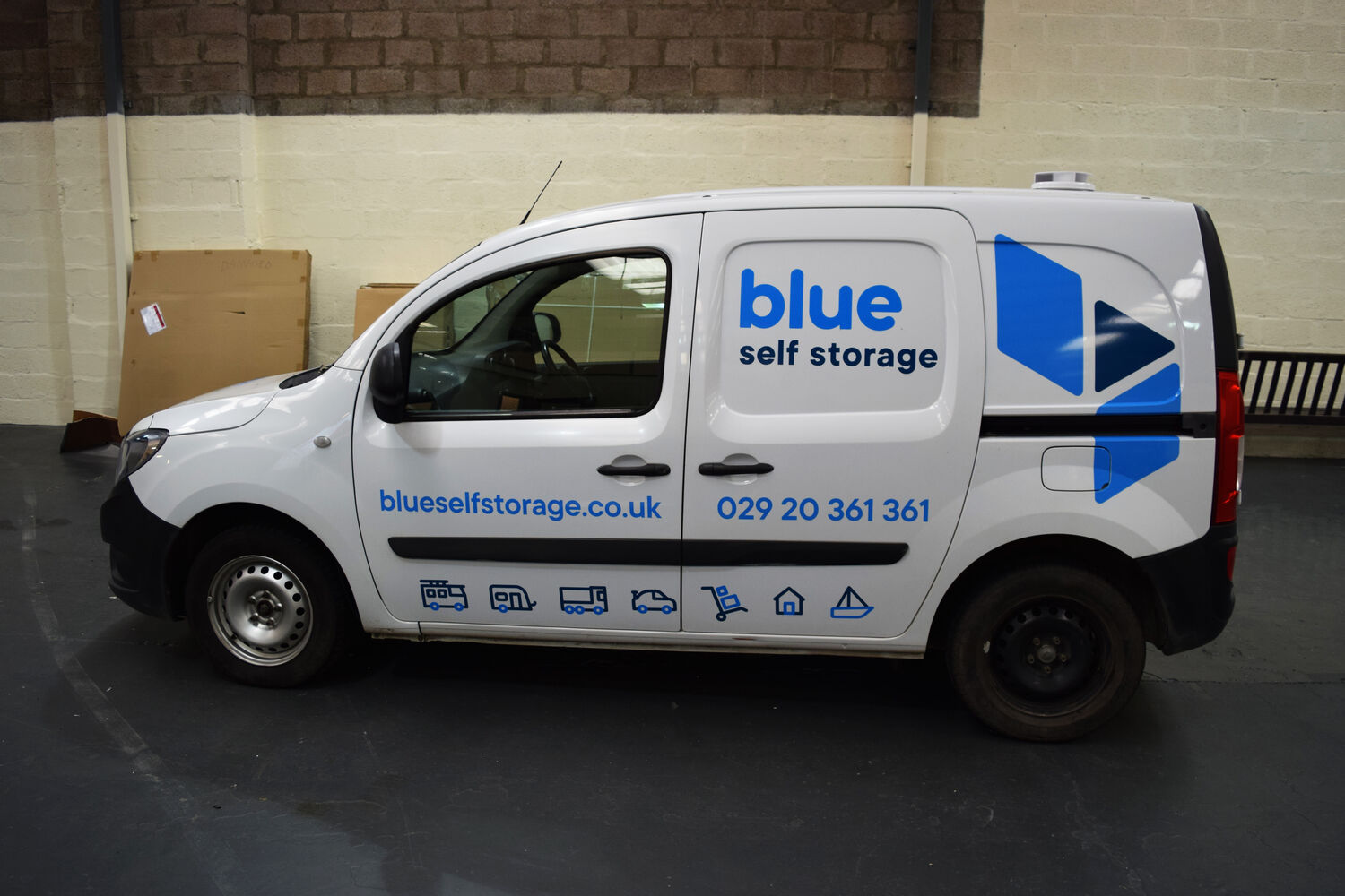 Blue Self Storage - 4x Mercedes Citan