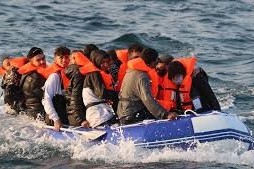 Do we have a moral duty to welcome immigrants?