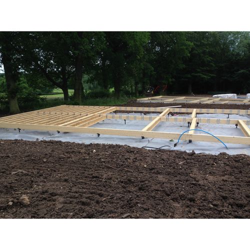 Permanent anchors for log cabins