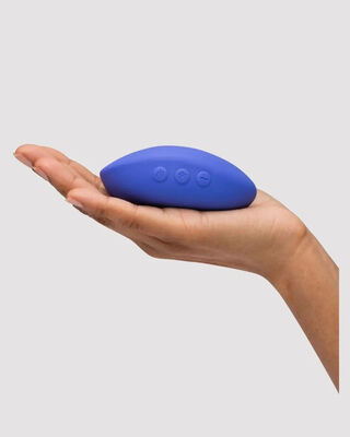We-Vibe Temp Lay On Clitoral Warming Vibrator Lavender