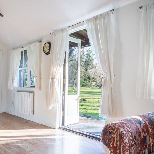 Little Tolpitts Lane, Watford WD18 9QG