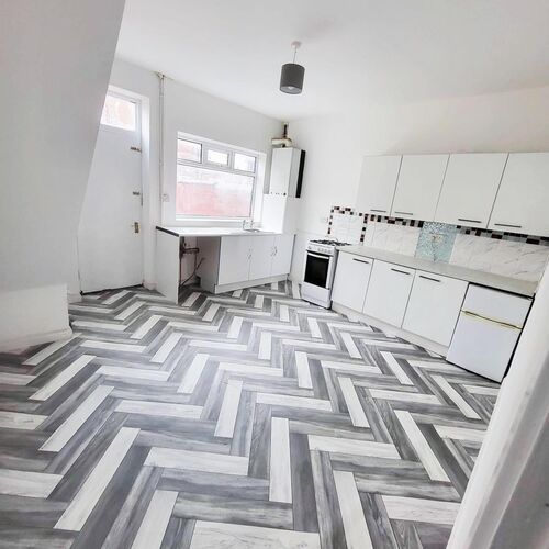 2-Bed House For Rent