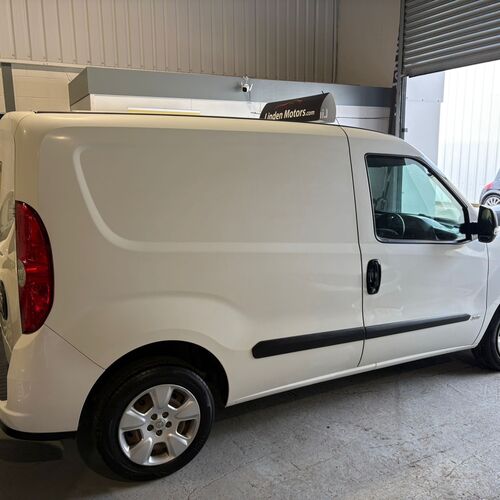 2016 (66) VAUXHALL COMBO 2000 1.3 CDTi DIESEL H1 SPORTIVE PANEL VAN