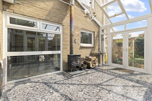 Gardner Close, Eastbourne