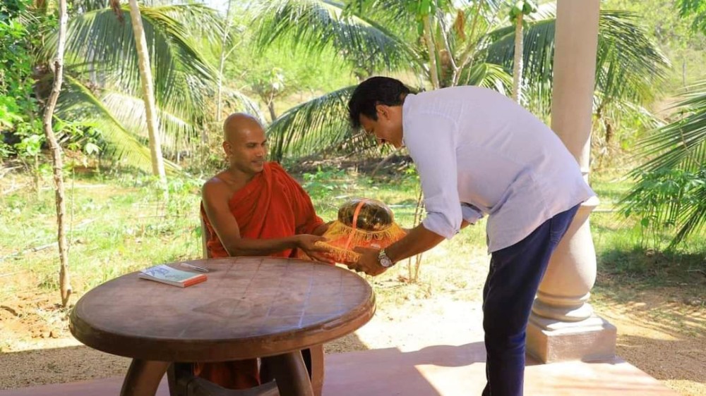 குச்சவெளி பிச்சமல் விகாரைக்கு நிதி ஒதுக்கு