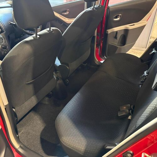 2011 (11) TOYOTA YARIS 1.3 DUAL VVT-i T SPIRIT 5 DOOR 