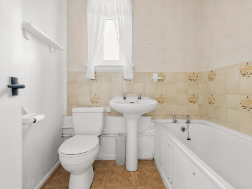 Inglewood Road, Alloa, FK10 2JT