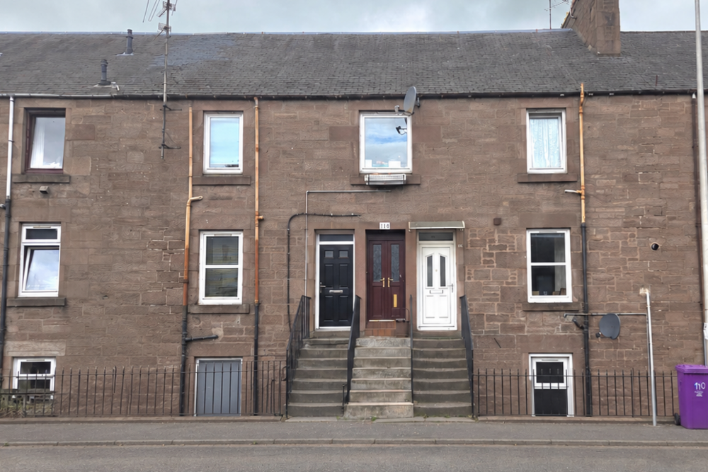 106 Dundee Loan Forfar DD8 1EB