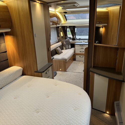 2014 Swift Elegance 580 Caravan 4 Berth - ALDE - Motor Mover - Solar