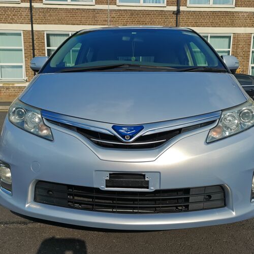 TOYOTA ESTIMA HYBRID E-FOUR