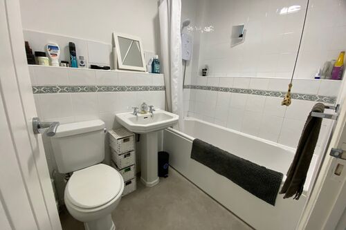 Woodstock Knebworth SG3 6EA