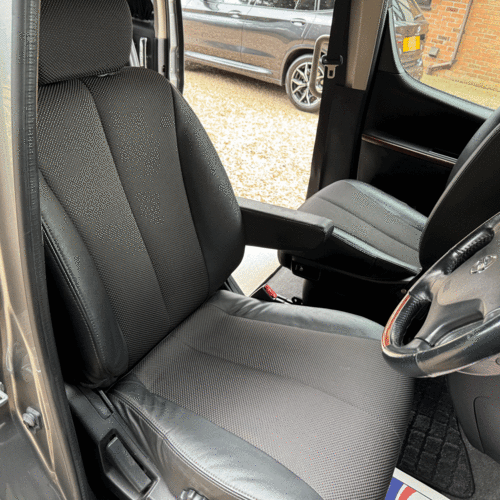 2007 Nissan Elgrand Camper Van 2.5V6 Auto 4 Berth