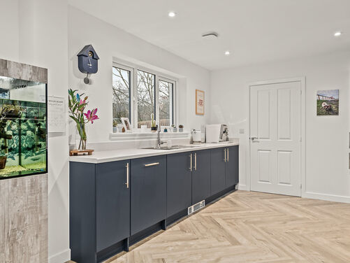 Kenny Drive, Maddiston, FK2 0WJ