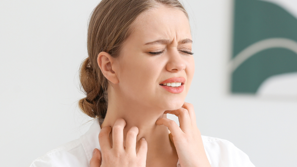 Is It an Allergy or Perimenopause? The Overlooked Link Between Hormones and Histamine