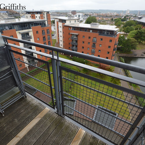 Renting in Cardiff - DEPOSIT FREE OPTION -1 bedroom apartment, Galleon way, Cardiff Bay