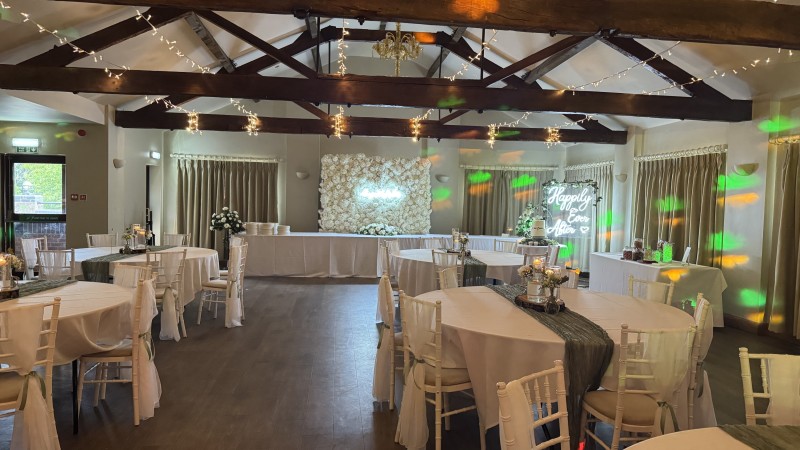 East Horton Golf Club Wedding Photo Booth Hire | Pic Me! by Sweetalicious | Wedding Photo Booth Hire Hampshire | Corporate Photo Booth Hire Southampton | Luxury Photo Booth Hire Bournemouth