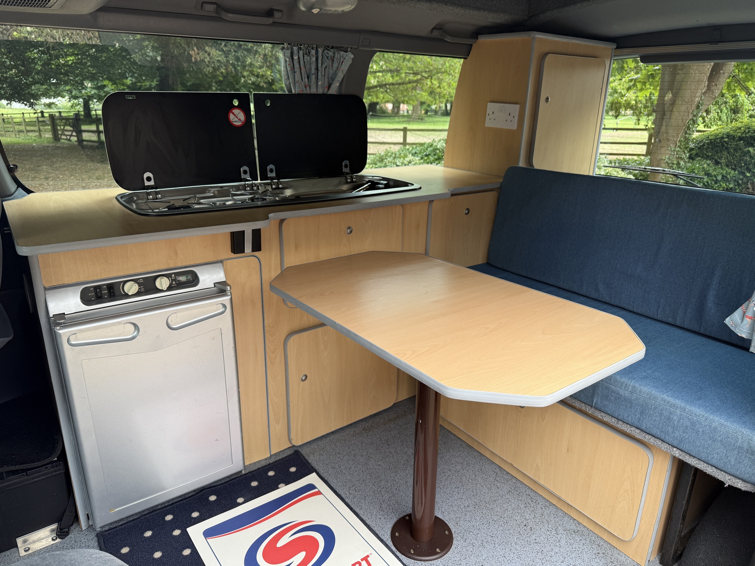 Toyota Granvia Camper Van 2 Berth 3.0TD Automatic 1996 Model