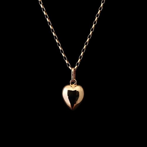 Formed gold heart pendant