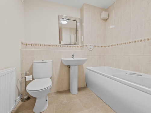 McCormack Place, Larbert, FK5 4TU