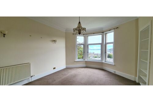 Upper Flat, Clan Villa, Bridge Street, Rothesay, Isle of Bute, PA20 0HQ