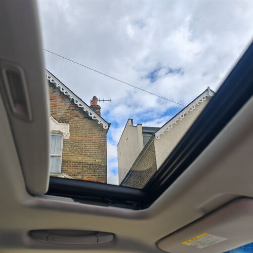 2012 Honda Elysion 2.4 Twin-Sunroof