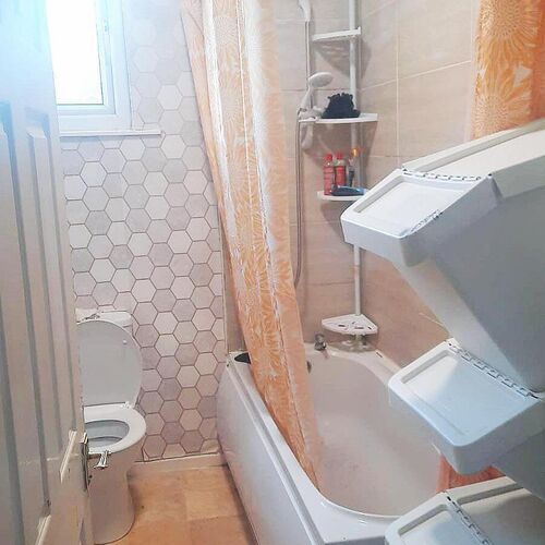 2 BEDROOM Mid TERRACE For Sale