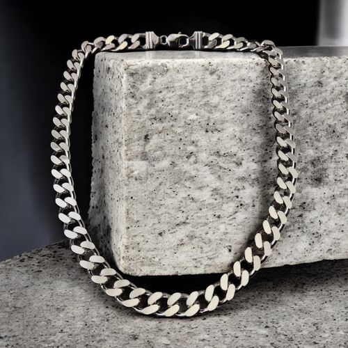 Heavy weight diamond cut curb chain in silver