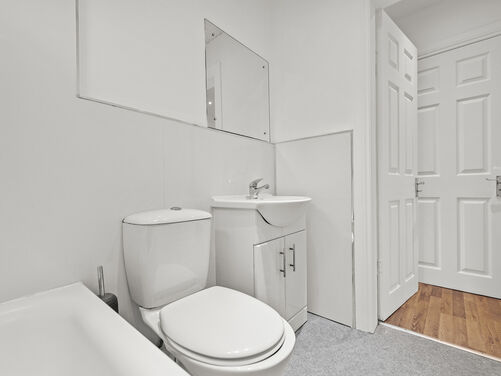 Merchiston Gardens, Falkirk, FK2 7JY