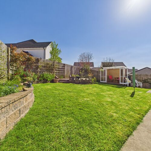 16 Martnaham Way, Alloway