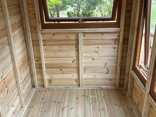 12x6 Corner Summer House