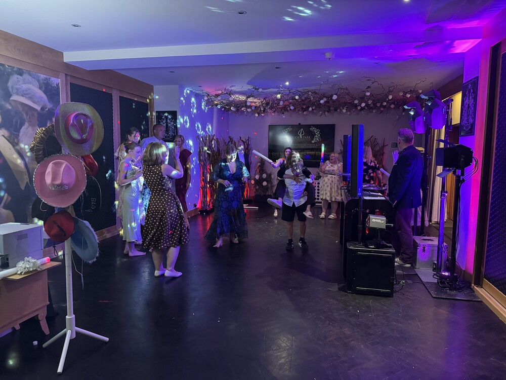 Quob Park Estate Wedding Photo Booth | Hampshire