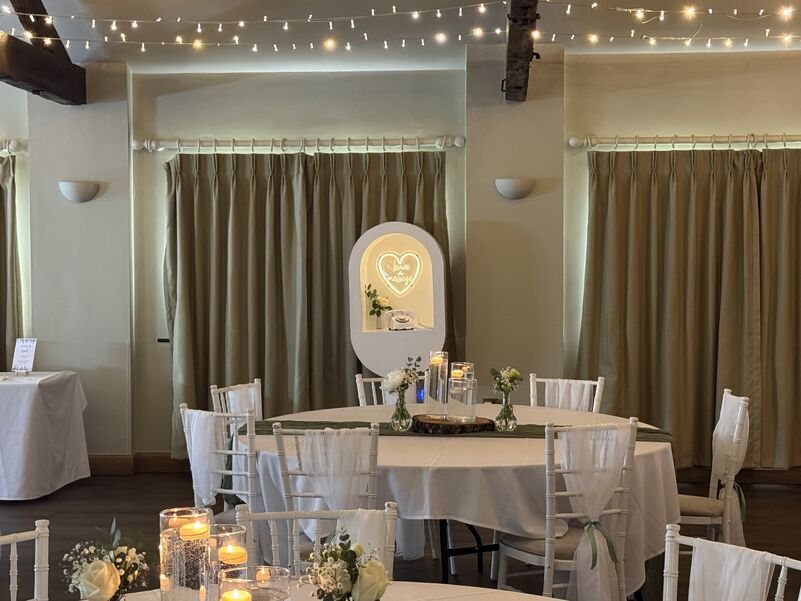 Gallery  | Pic Me! by Sweetalicious | Wedding Photo Booth Hire Hampshire | Corporate Photo Booth Hire Southampton | Luxury Photo Booth Hire Bournemouth