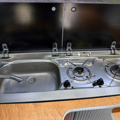 Wellhouse Toyota Granvia Luxury Camper Van 4 Berth - Automatic 4WD