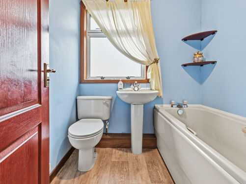 Windyknowe Crescent, Bathgate, EH48 2BX