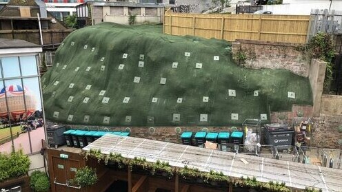 Stabilisation des berges en particulier les berges remblayées 