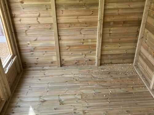 10x8 Pent Summer House
