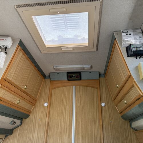 Autosleeper TOPAZ 2000(W)reg VW Volkswagen Transporter T4 LWB Camper Van