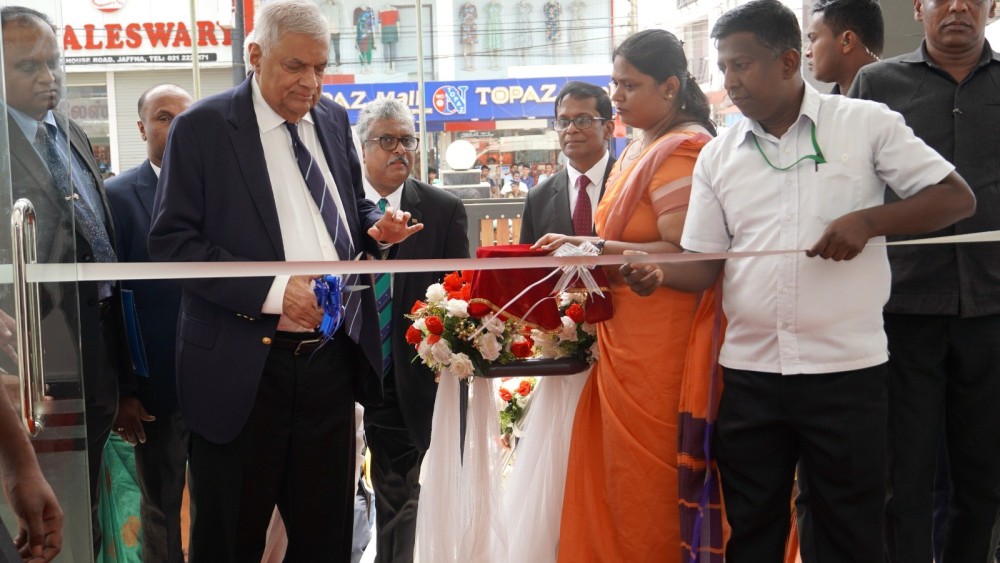 யாழ் மருத்துவபீடத்தின் கட்டடத்தொகுதி ஜனாதிபதியால் திறந்துவைப்பு