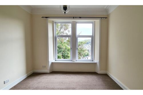 Upper Flat, Clan Villa, Bridge Street, Rothesay, Isle of Bute, PA20 0HQ