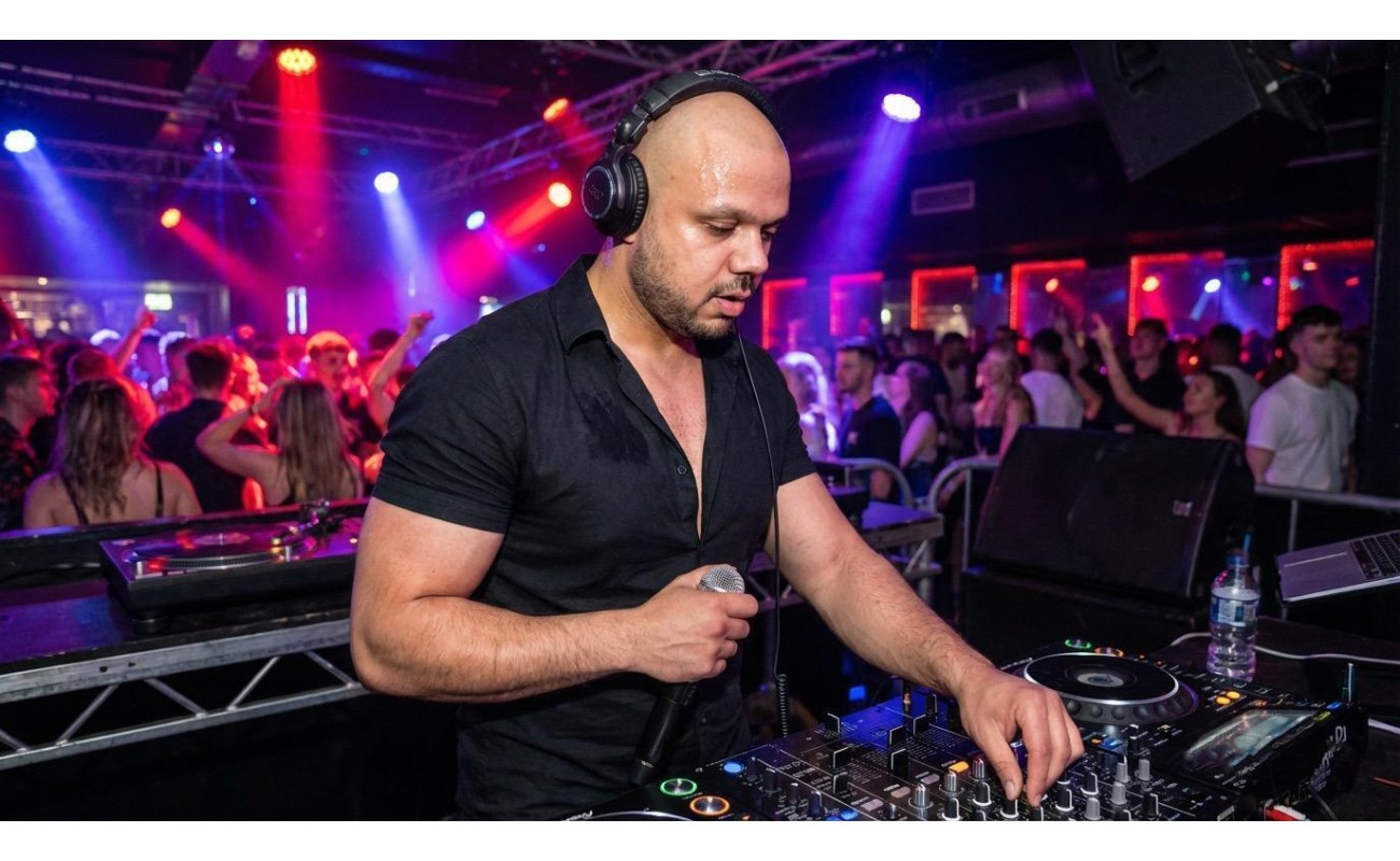 TRAX Disco Roadshow | Mobile Disco Derby | Mobile Disco East Midlands