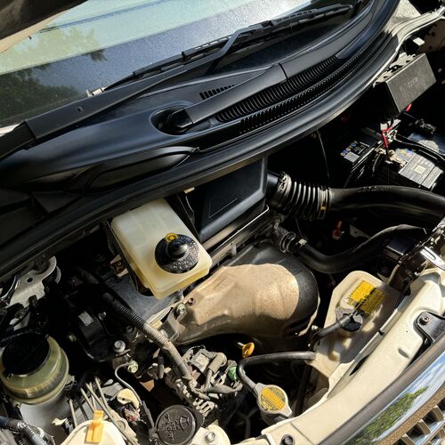 2004 Toyota Alphard 2.4 Petrol Automatic Camper Van 4 Berth