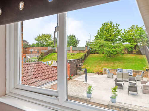 James Smith Avenue, Maddiston, FK2 0FP